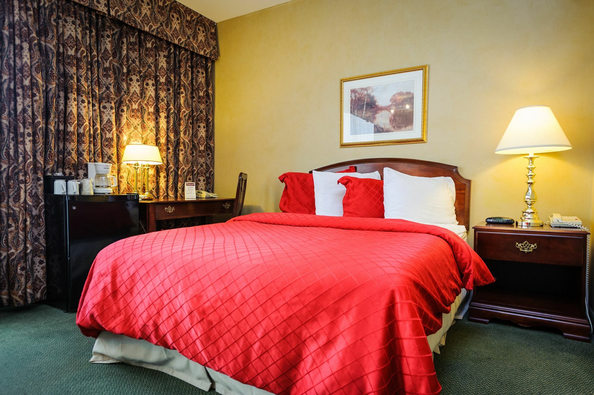 Peterborough Inn & Suites Hotel Exteriér fotografie